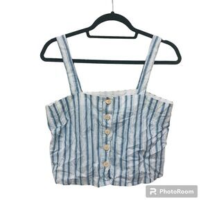 Elenora The Label Canyon Button Crop Top